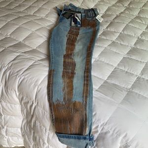 Super sweet denim with copper design on the front